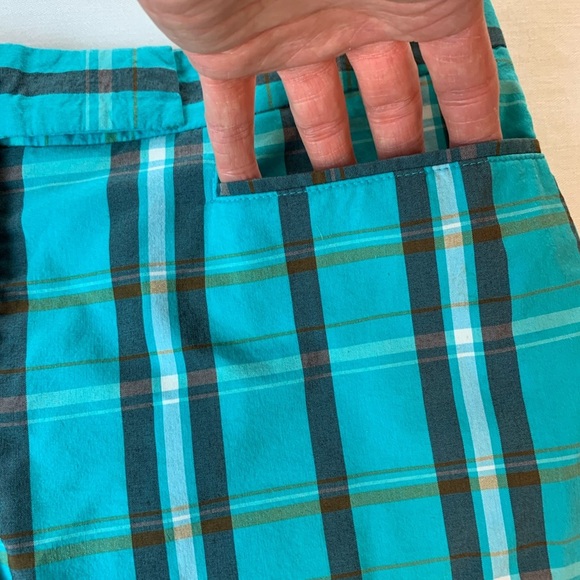 Theory Plaid Turquoise Plaid Shorts- Sz 4 - Picture 4 of 7